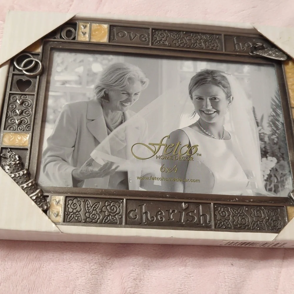Fetco. 6x4. Frame. Love Cherish. Sale